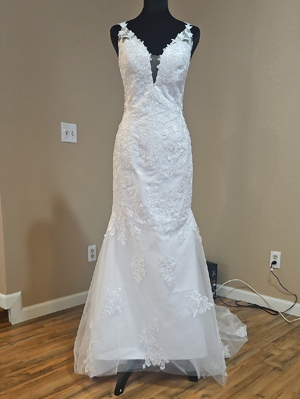 Lace Appliqué Mermaid Wedding Gown - White